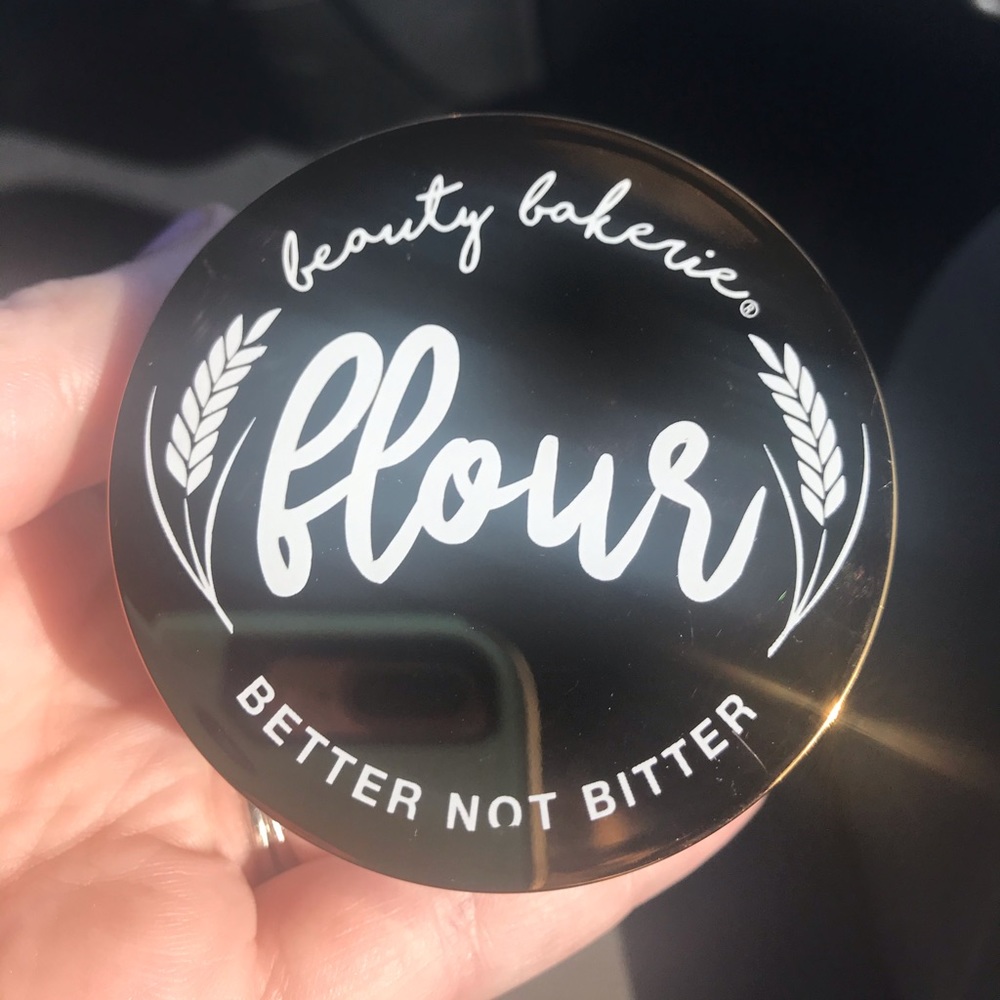 Beauty Bakerie Flour Setting Powder- Oat